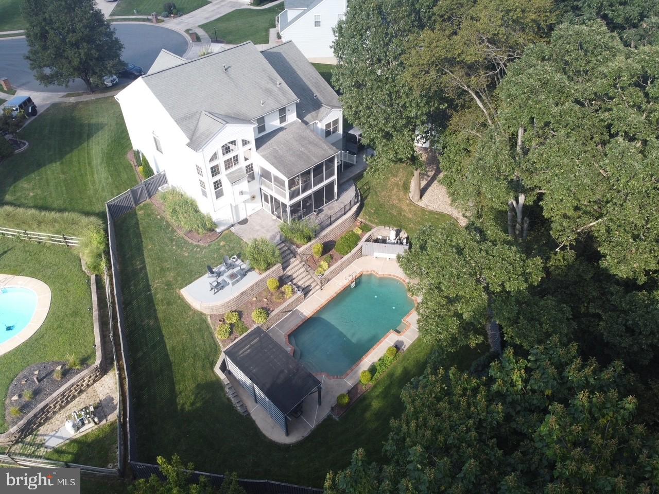 BRIERHILL ESTATES - Residential