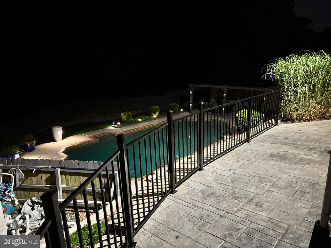 BRIERHILL ESTATES - Residential