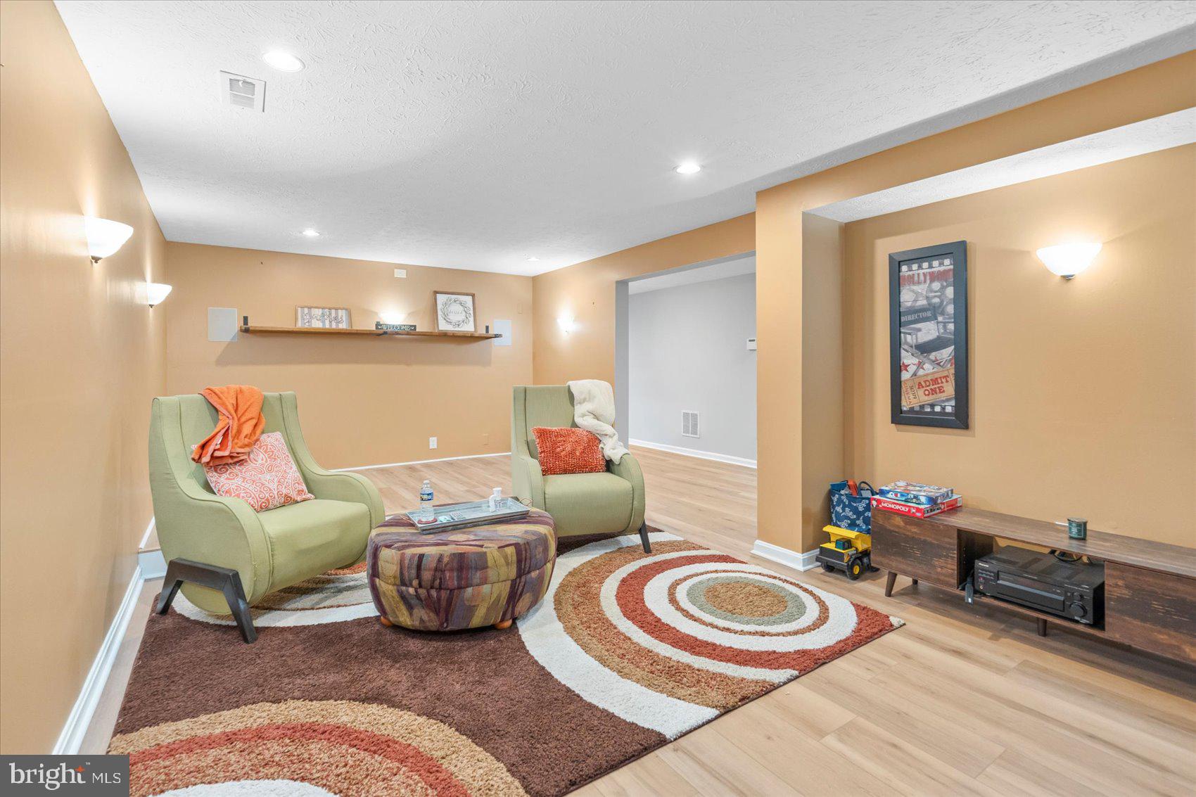 BRIERHILL ESTATES - Residential