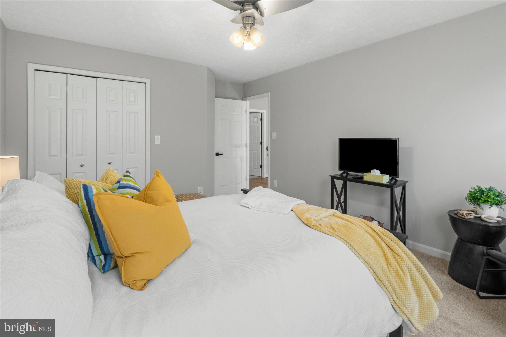 BRIERHILL ESTATES - Residential