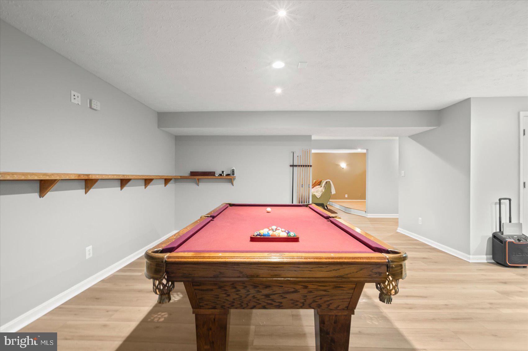 BRIERHILL ESTATES - Residential