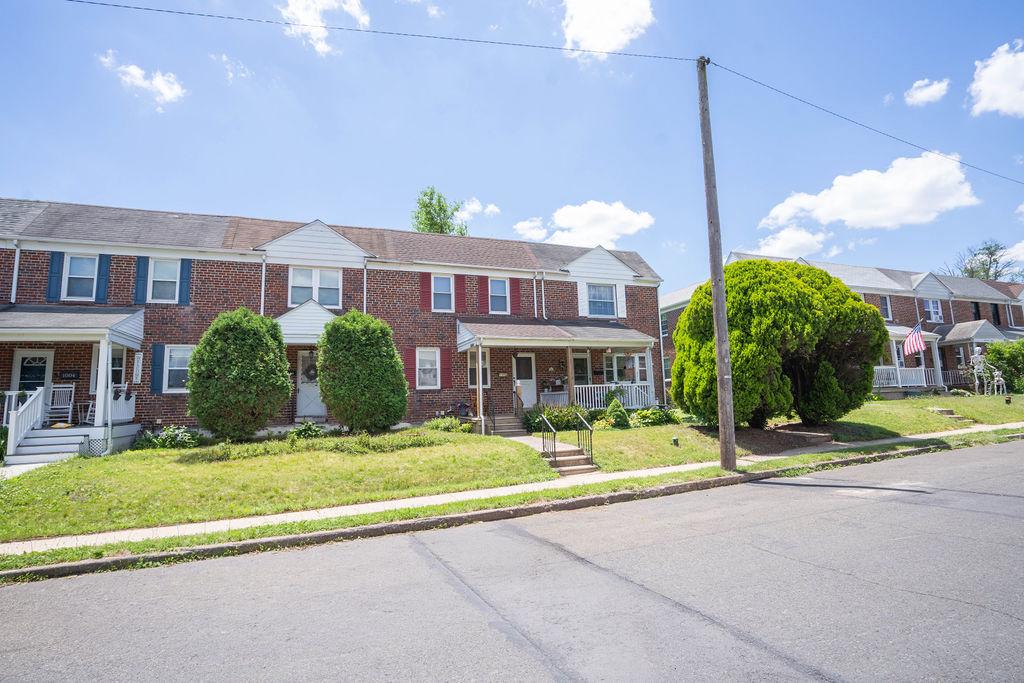 1008 POPLAR STREET
