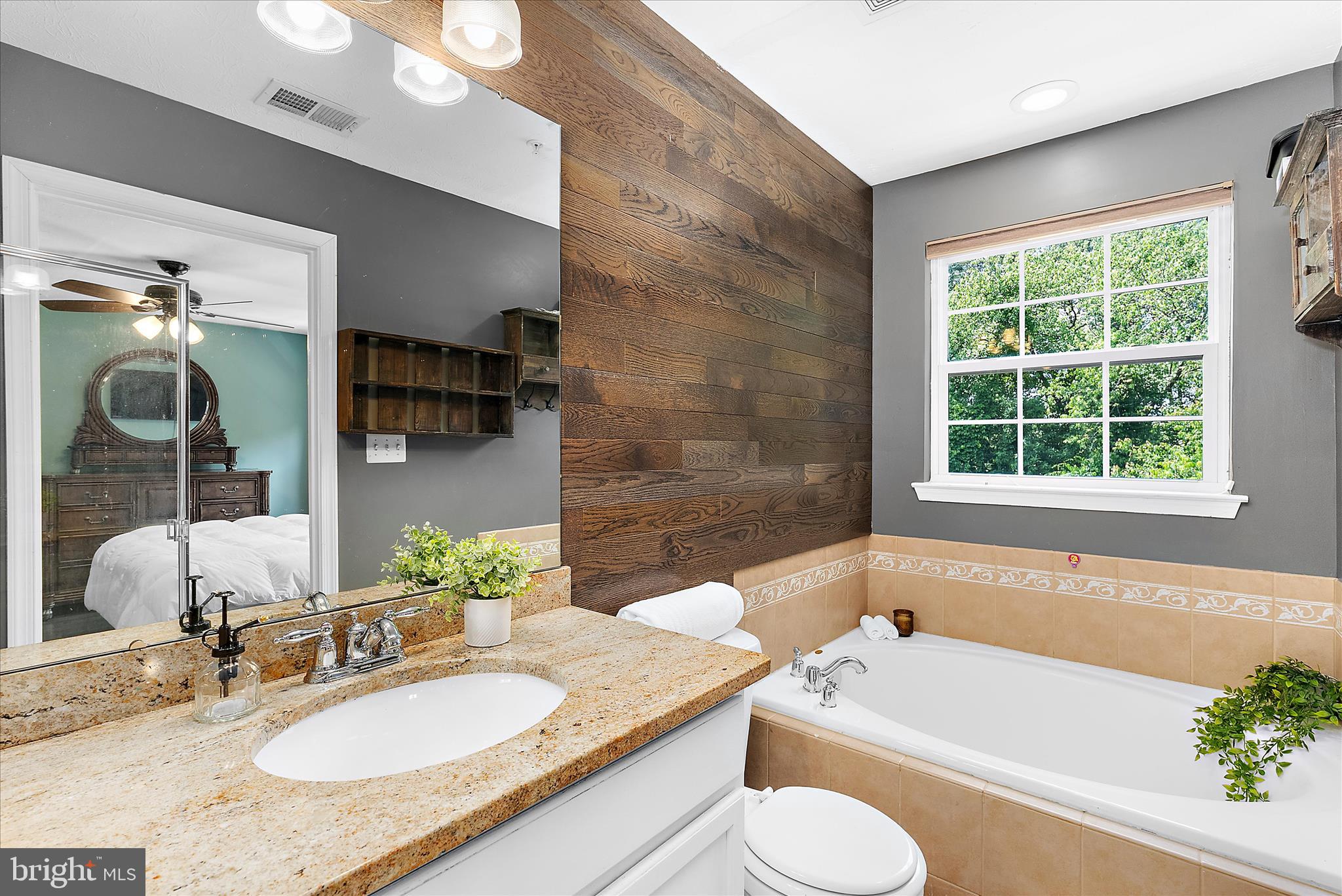TANYARD SPRINGS - Residential