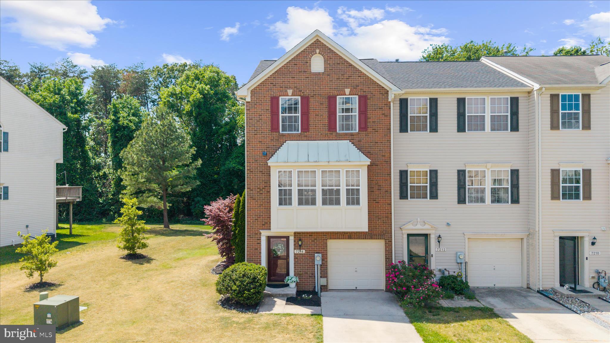 TANYARD SPRINGS - Residential