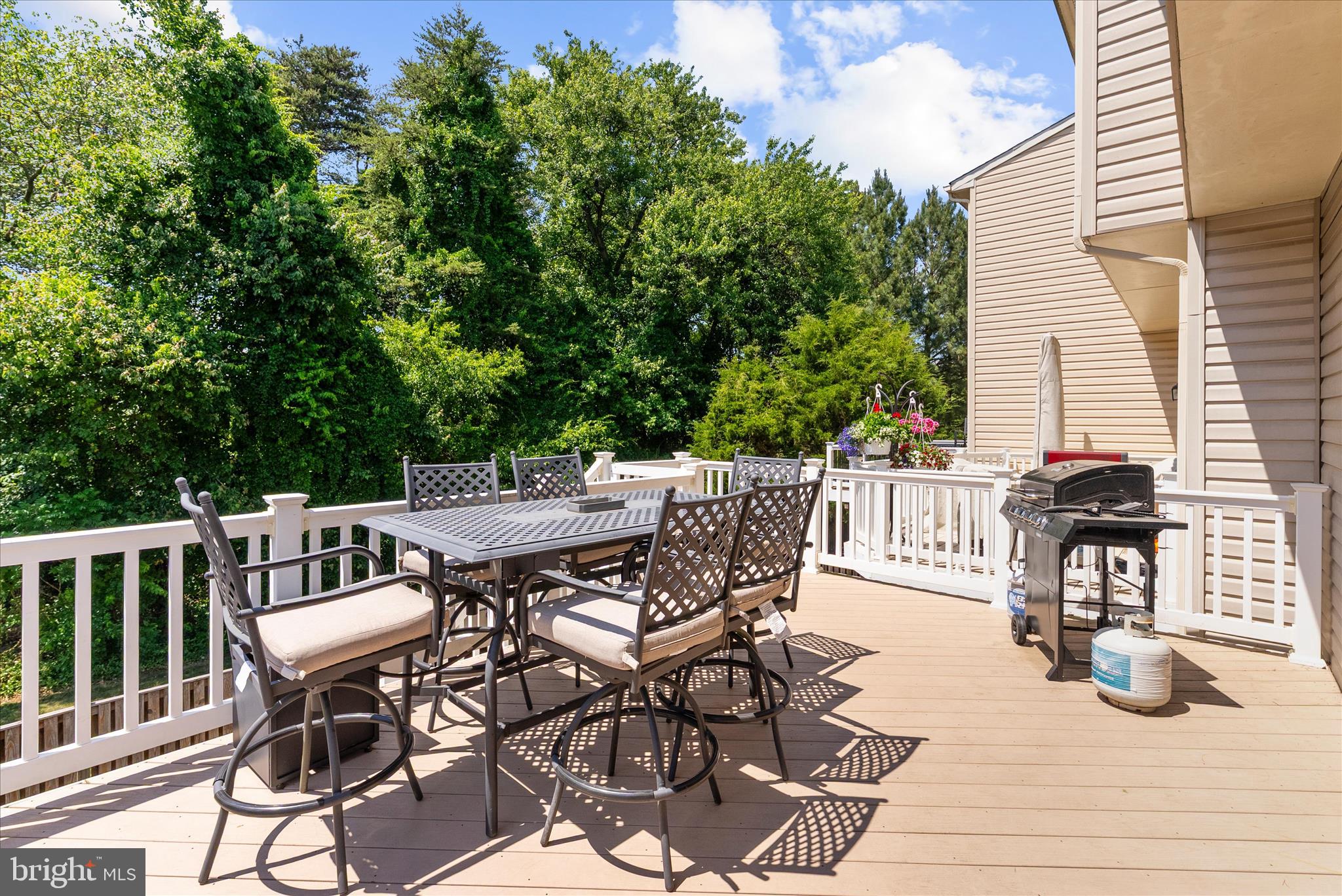 TANYARD SPRINGS - Residential