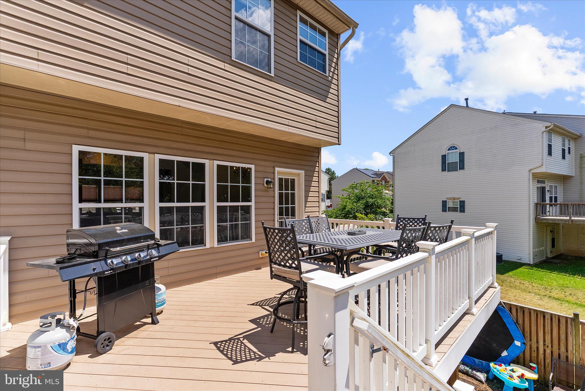 TANYARD SPRINGS - Residential