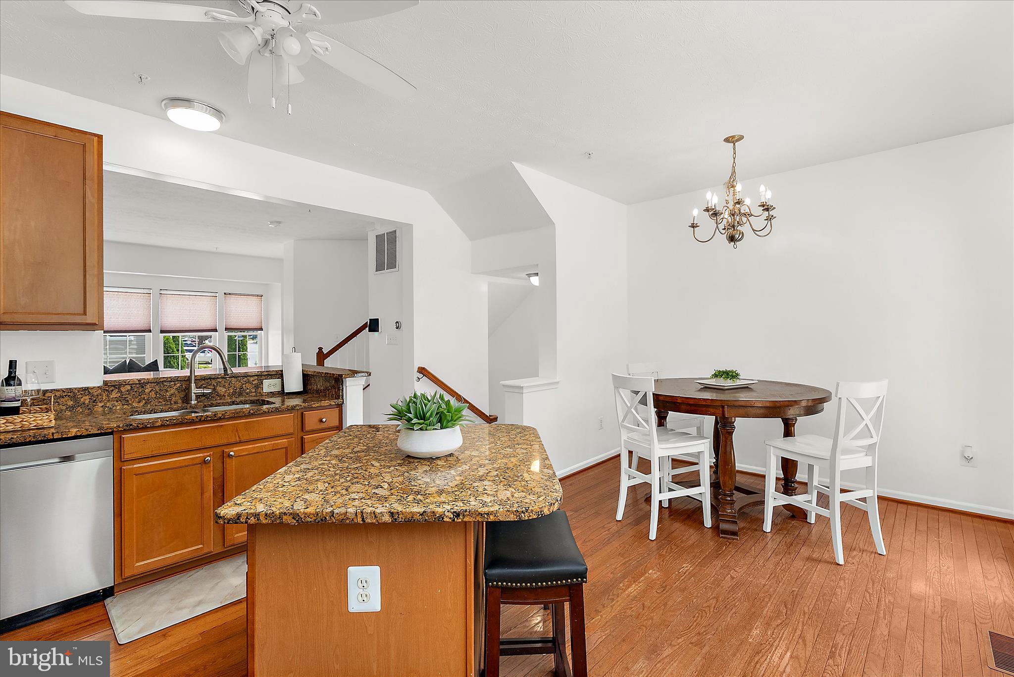 TANYARD SPRINGS - Residential