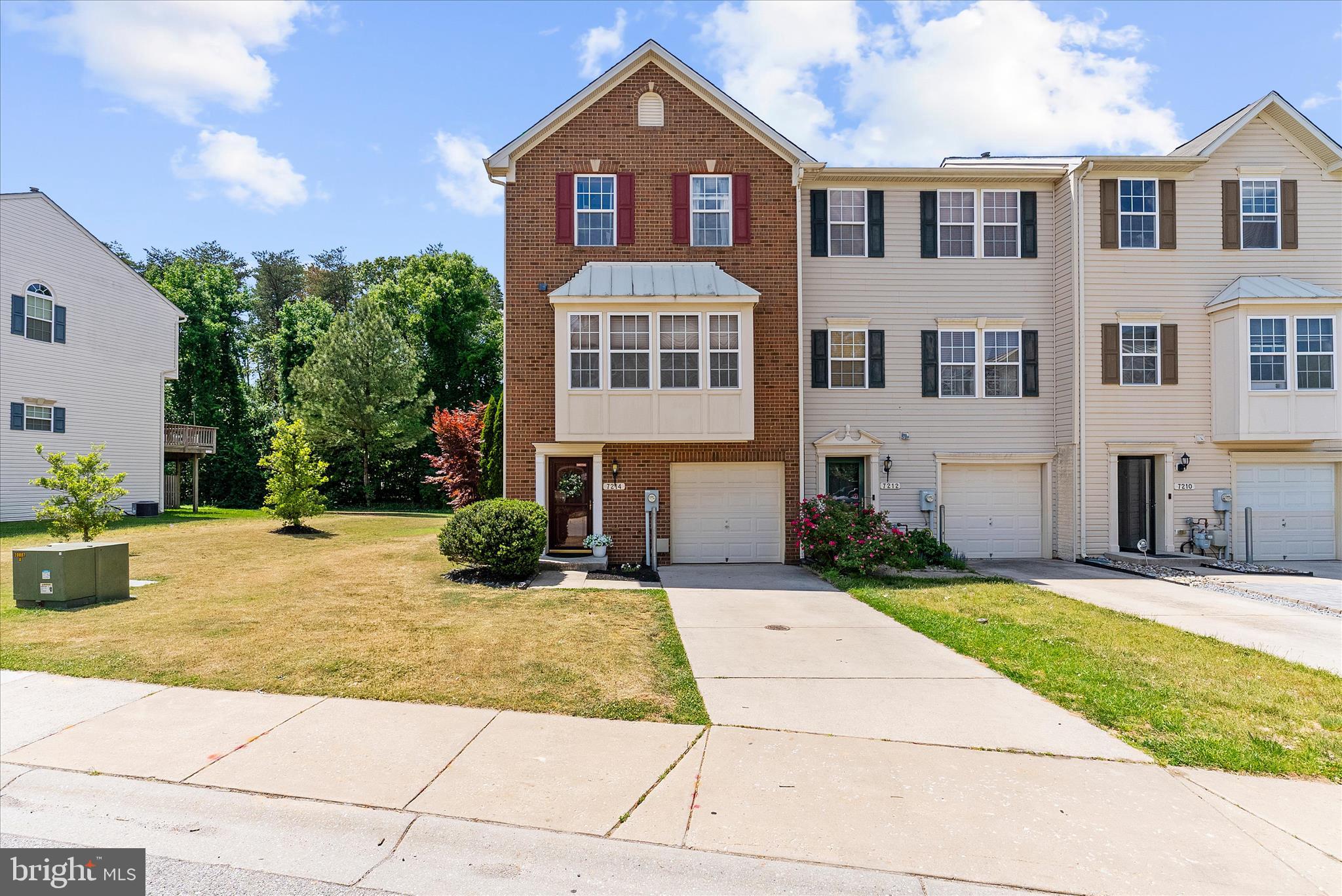 TANYARD SPRINGS - Residential