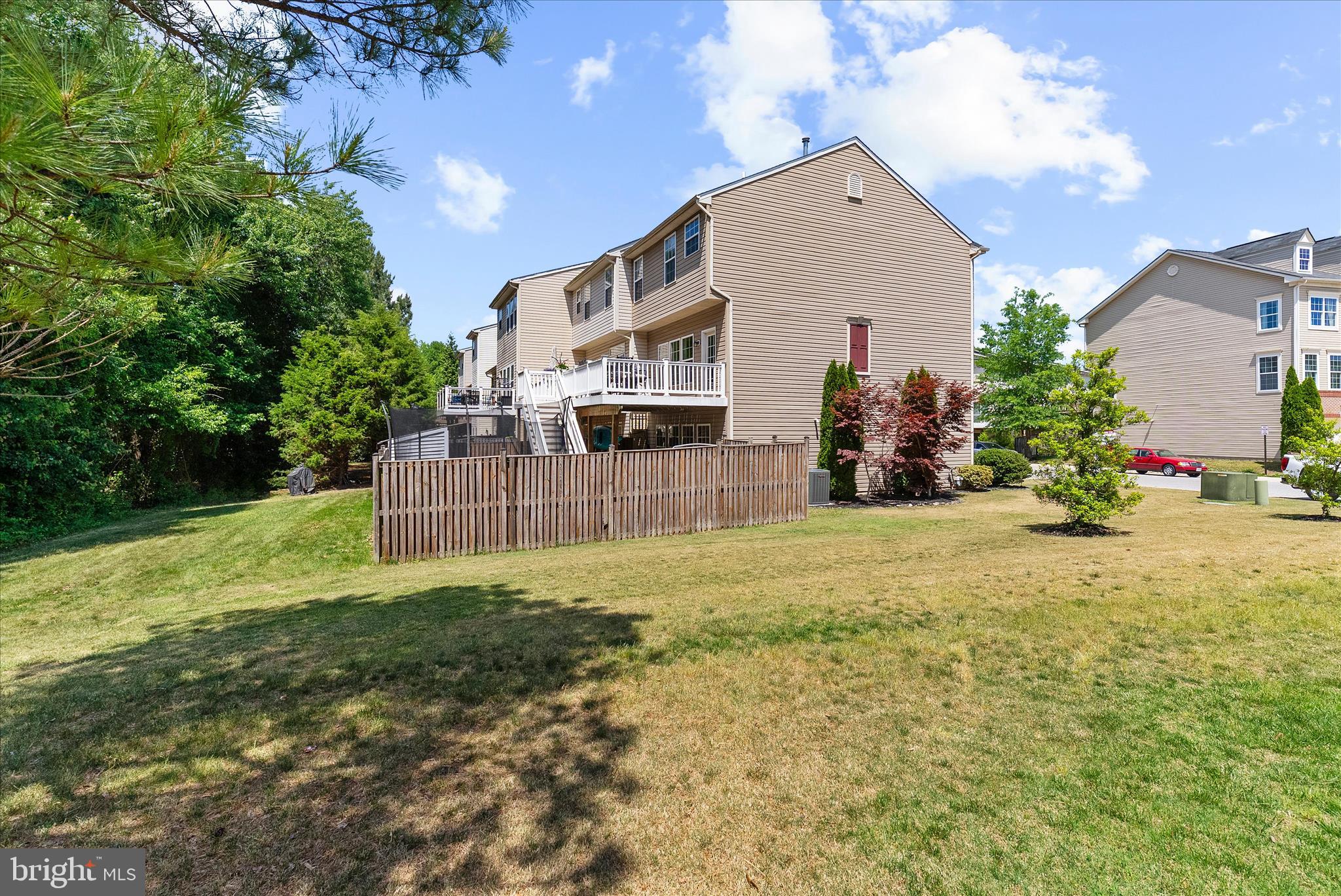 TANYARD SPRINGS - Residential