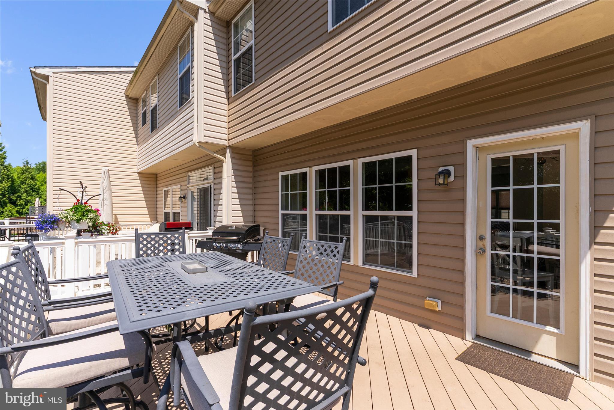 TANYARD SPRINGS - Residential