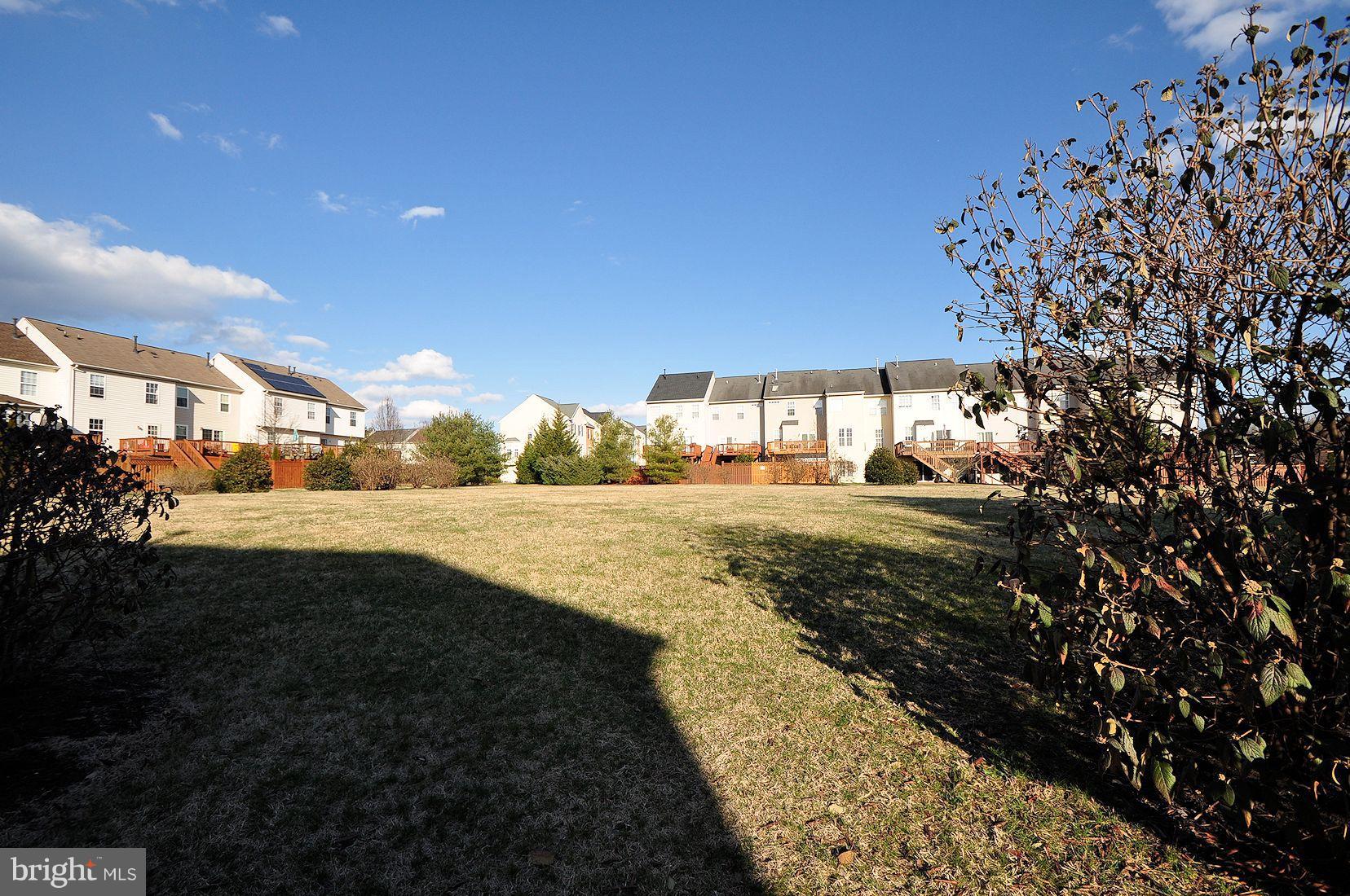 FARMINGTON VILLAGE - Residential Lease