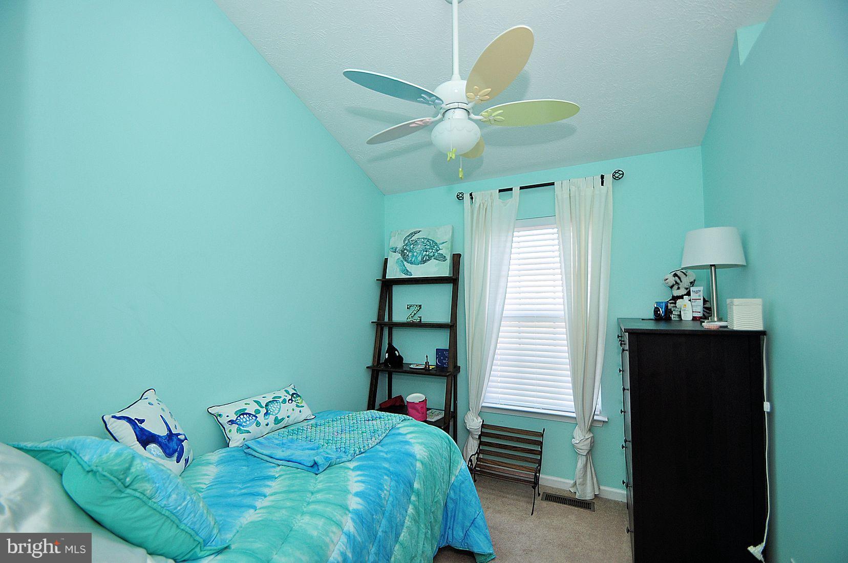 FARMINGTON VILLAGE - Residential Lease