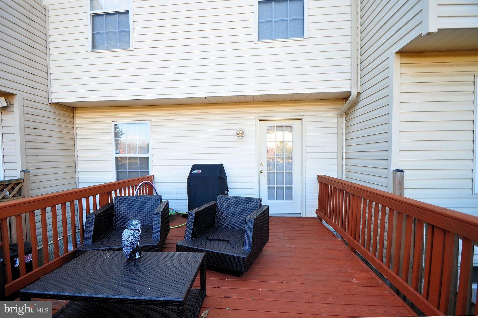 FARMINGTON VILLAGE - Residential Lease