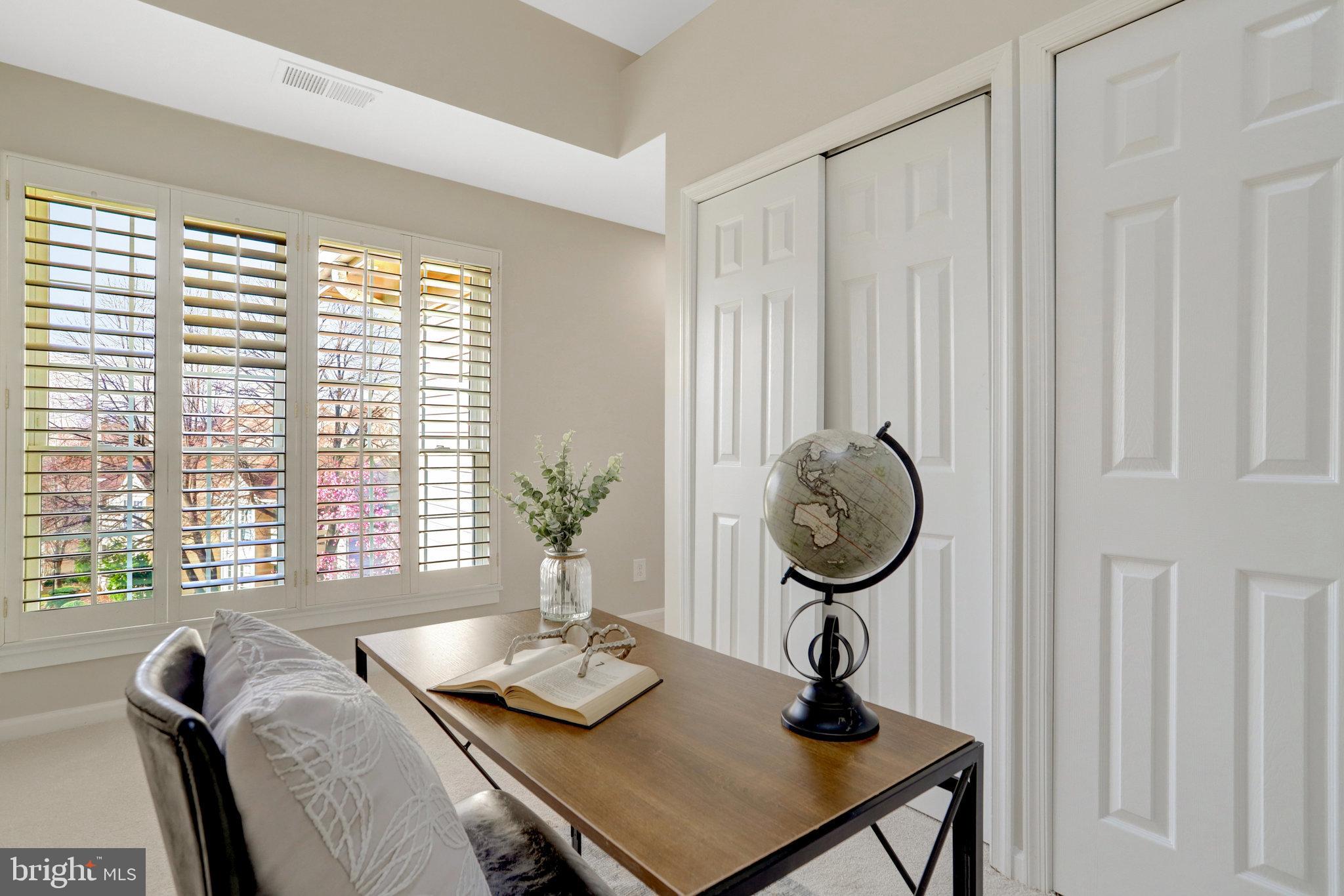 CARR AT PINECREST - Residential