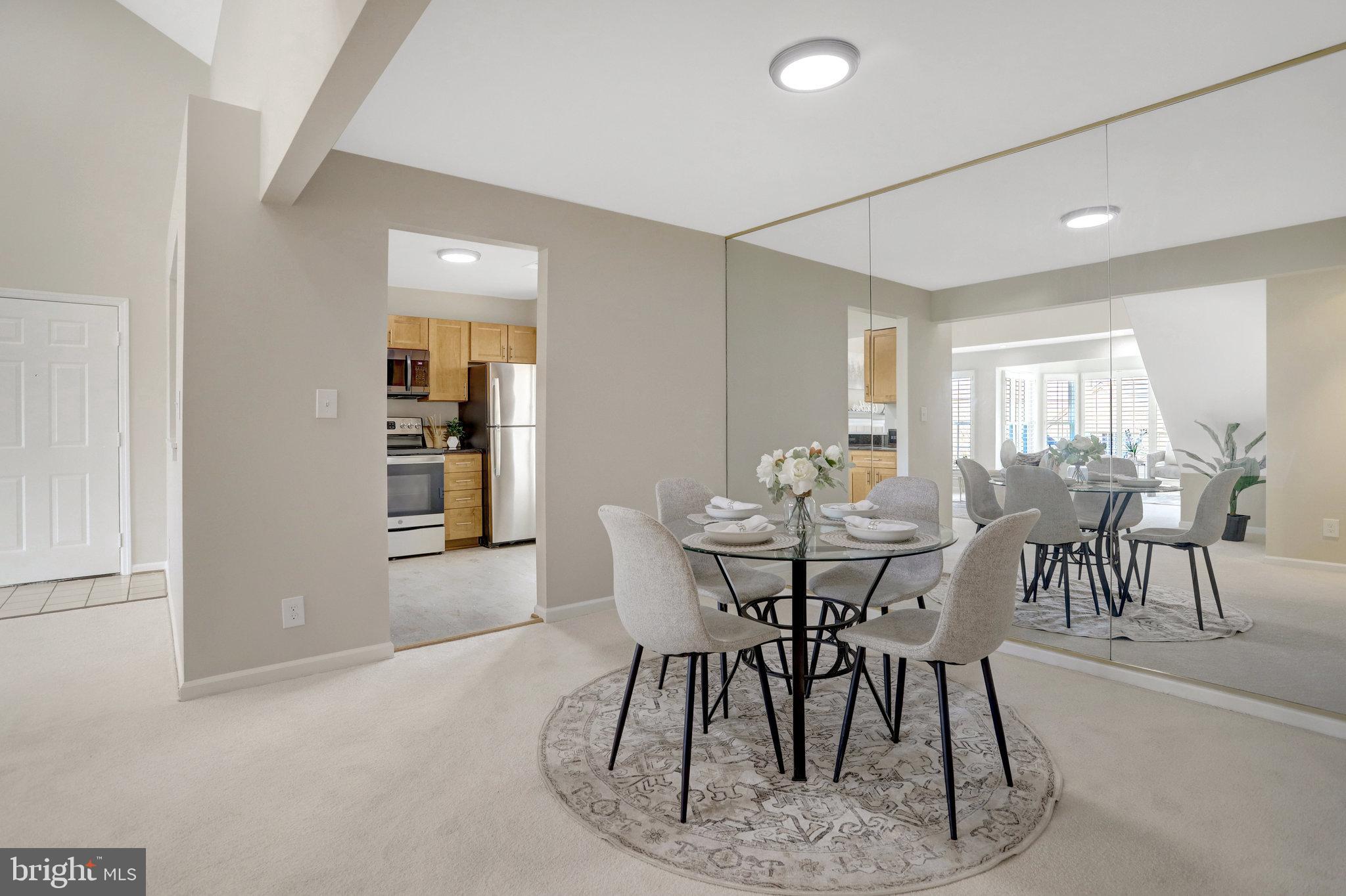 CARR AT PINECREST - Residential