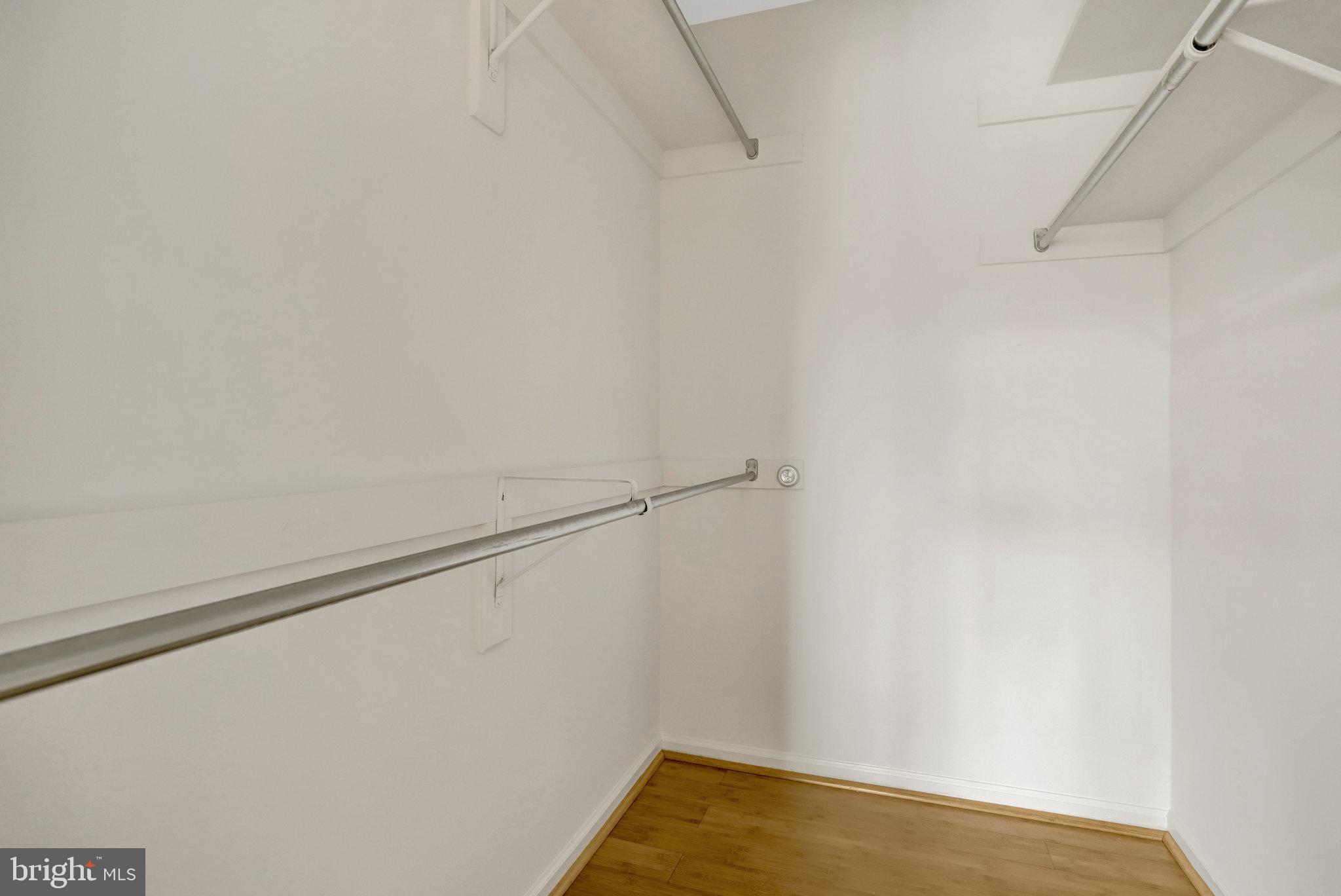 CARR AT PINECREST - Residential