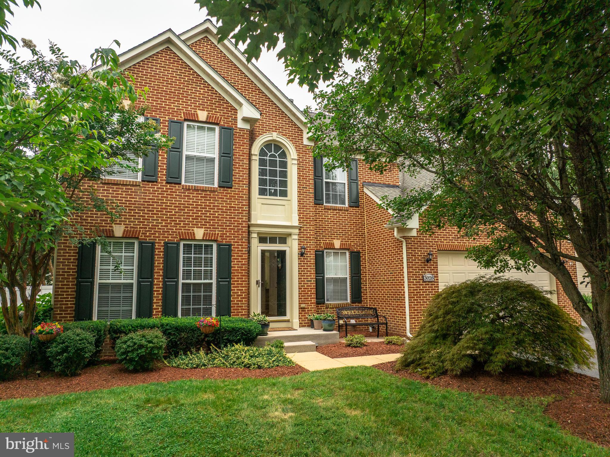 Beautifully maintained and updated BIG 5 Bedroom 3 1/2 Bath Colonial with two story hardwood foyer. Many custom features include Morning Room with vaulted ceilings, 4' extension to family room, gas fireplace, extended garage, luxury owners suite with sitting area, tray ceiling and two generously sized walk in closets and upgraded bath. In-law apartment or possible rental with separate entrance and kitchen. Crown and chair rail molding, upgraded flooring throughout. BIG OPEN Gourmet kitchen right off BIG family room. Includes a large sit up center island, granite countertops, stainless steel appliances and raised panel maple 42" cabinets. Formal living room and formal dining room with bay window. BIG Two car garage plus an extended parking area for your boat or camper. Dual zoned heating system. Lovely home site with custom vinyl big deck and nice patio area for entertaining and enjoying. FULLY fenced level back yard and upgraded landscaping backs to trees. Awesome community amenities include pool, tennis, community center and tot lots. Conveniently located near shopping, restaurants, Indian Head Rail Trail, National Harbor/MGM with an easy commute to DC, Joint Base Andrews, Indian Head Naval and Virgina.