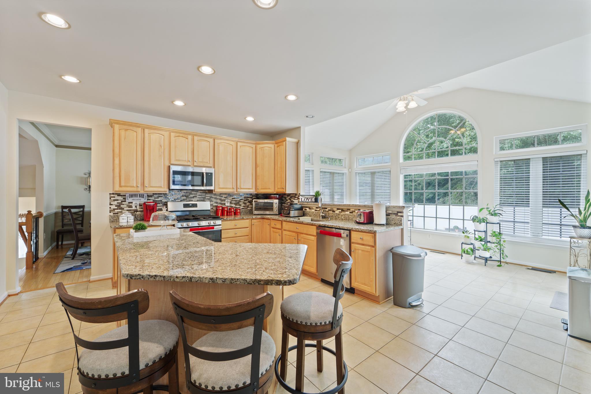 3028 LUNDT COURT