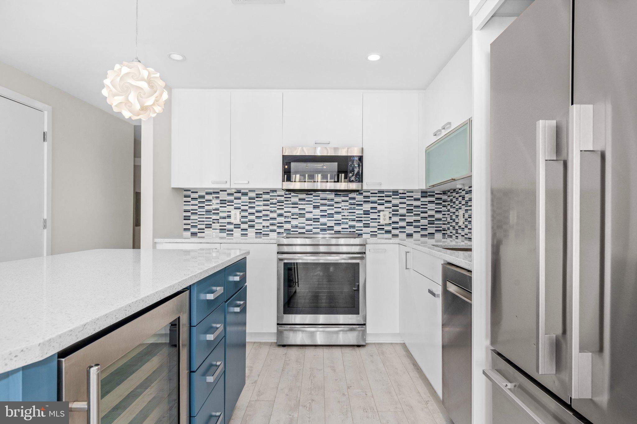 1010 MASSACHUSETTS AVENUE NW 607