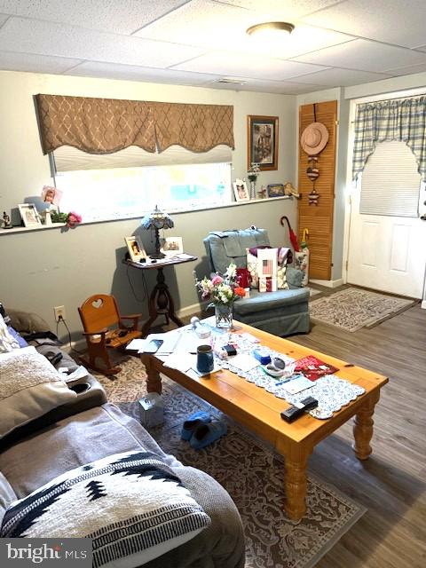 WHISPERING VALLEY - Residential