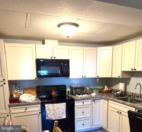 WHISPERING VALLEY - Residential