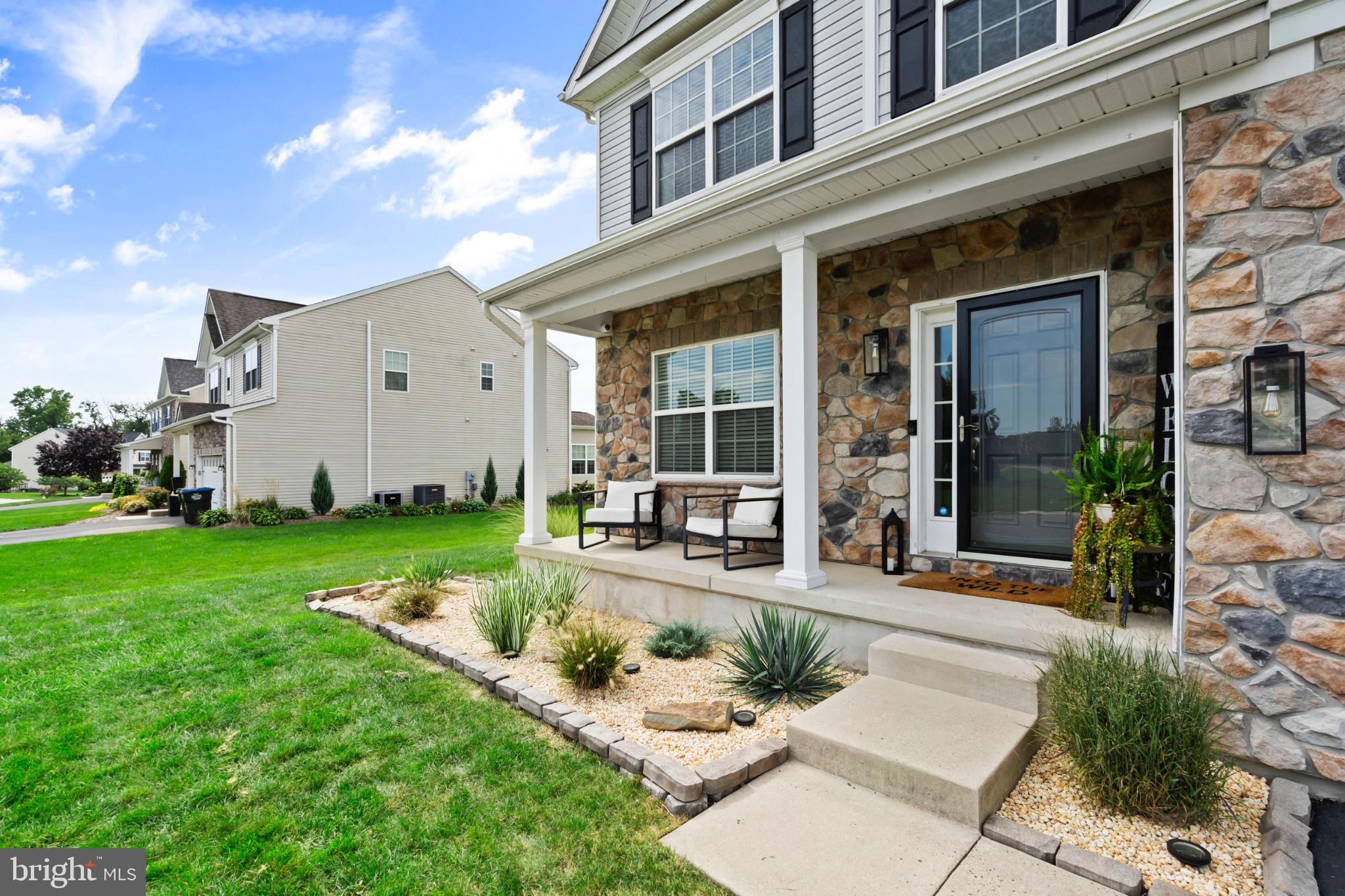 195 WESTBURY DRIVE
