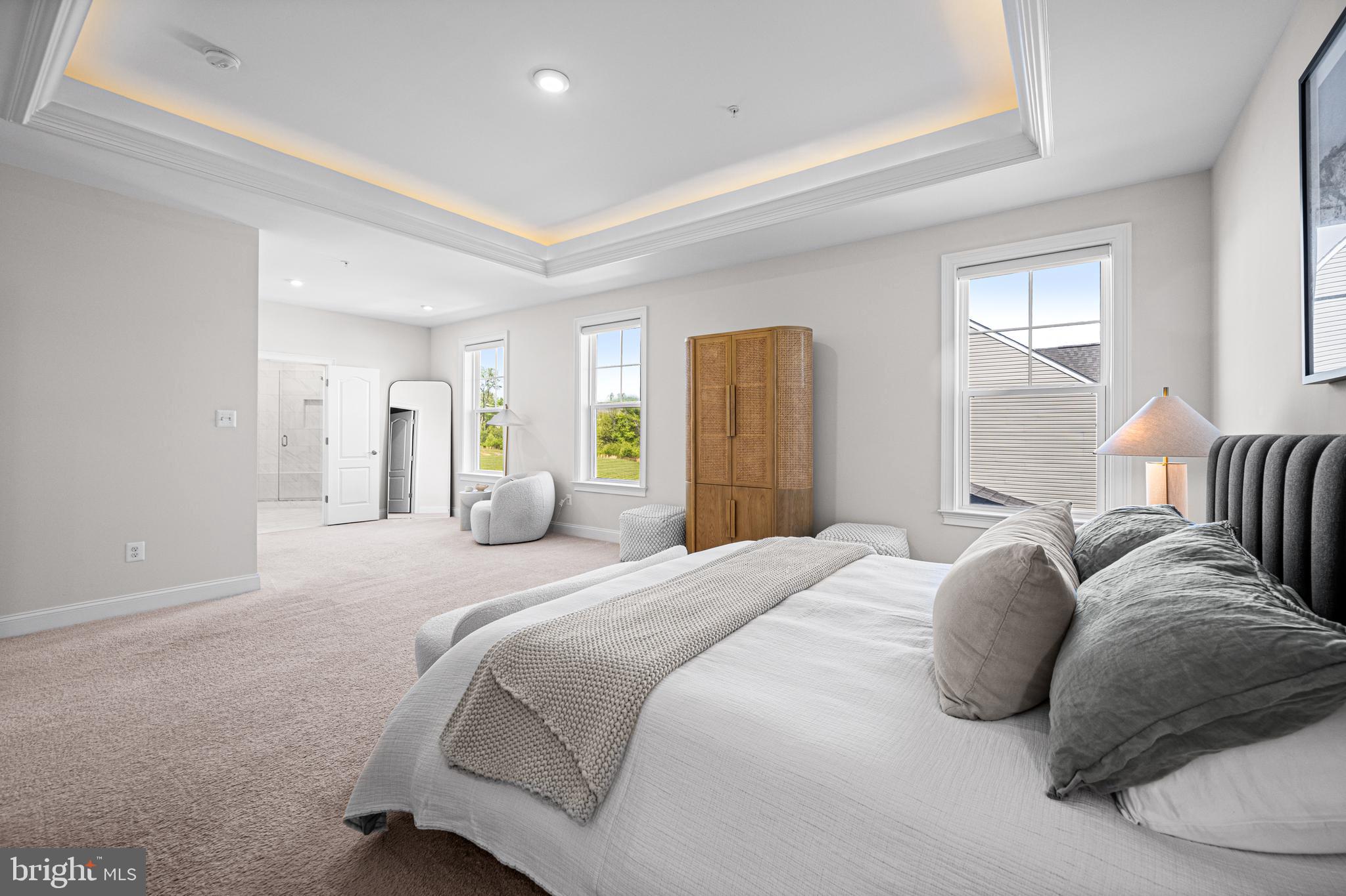 RIVER HILL - Residential