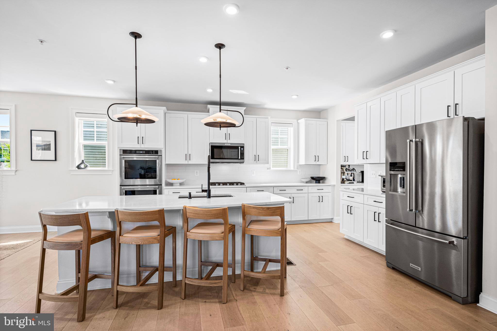 RIVER HILL - Residential