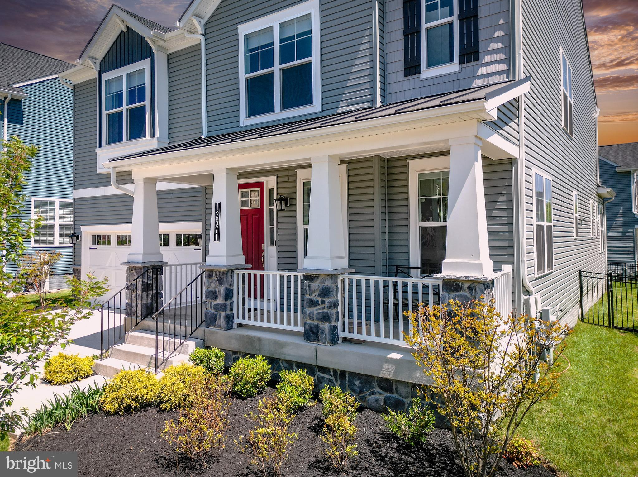 RIVER HILL - Residential