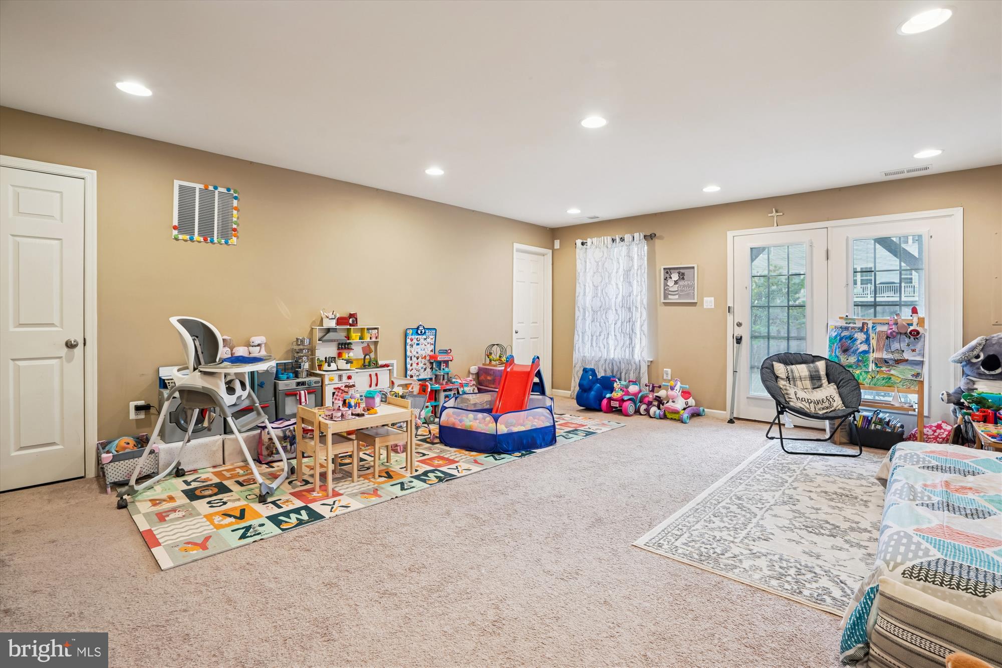 THE VILLAGES OF PIEDMONT - Residential