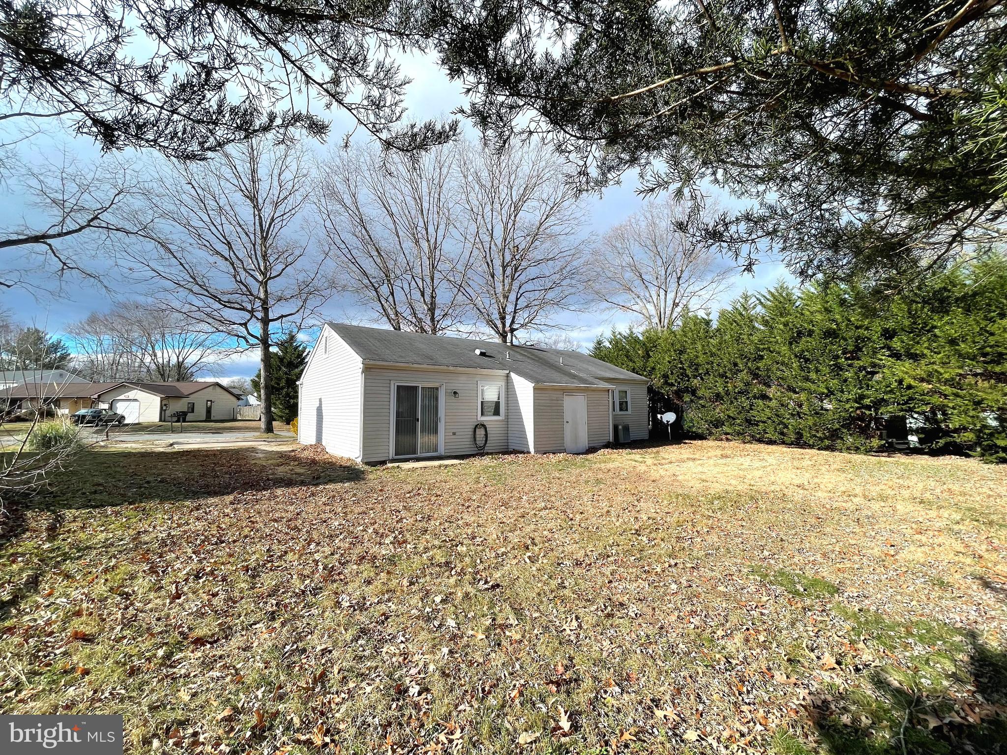 ST CHARLES SUB - WAKEFIELD - Residential Lease