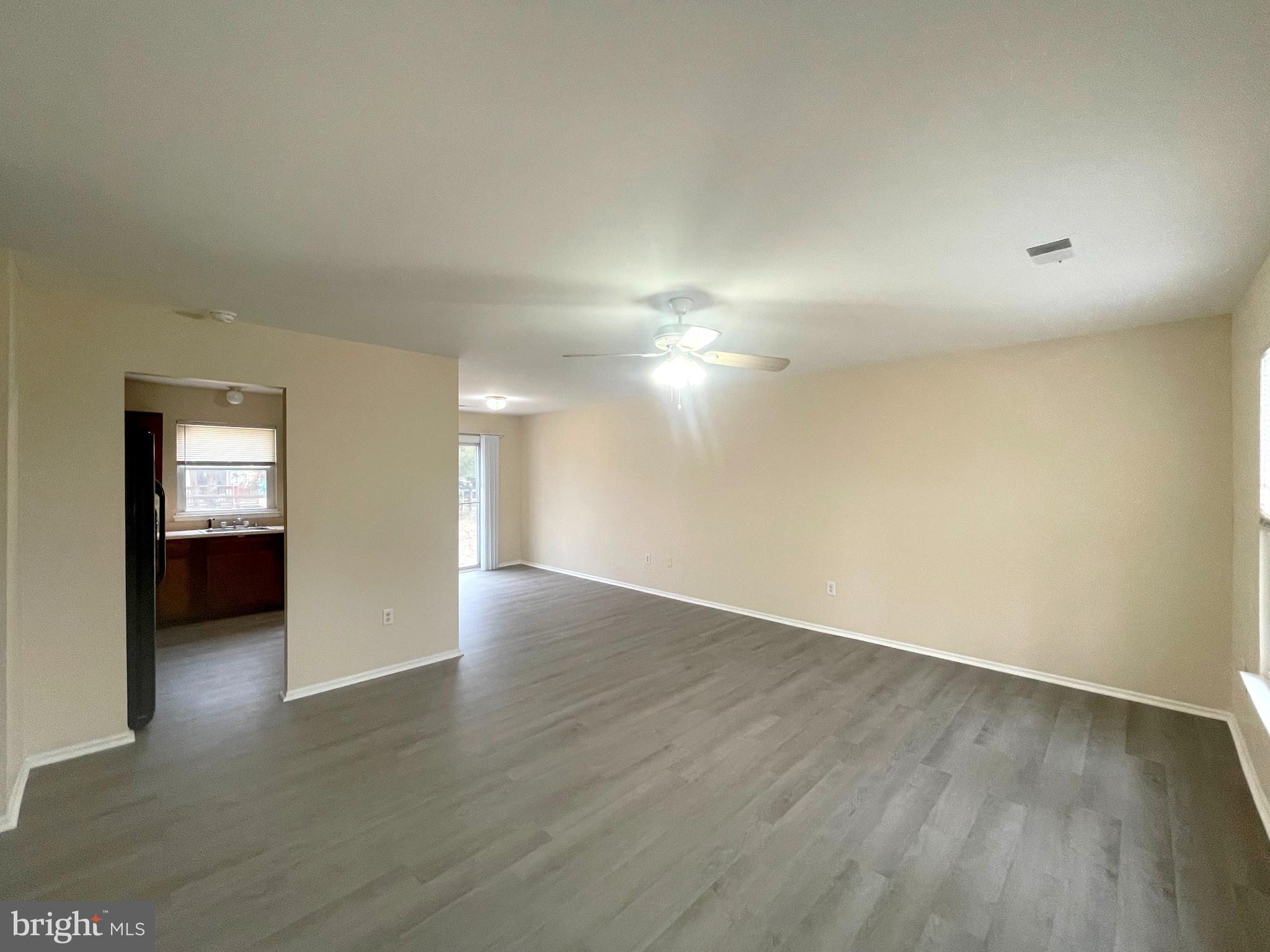 ST CHARLES SUB - WAKEFIELD - Residential Lease