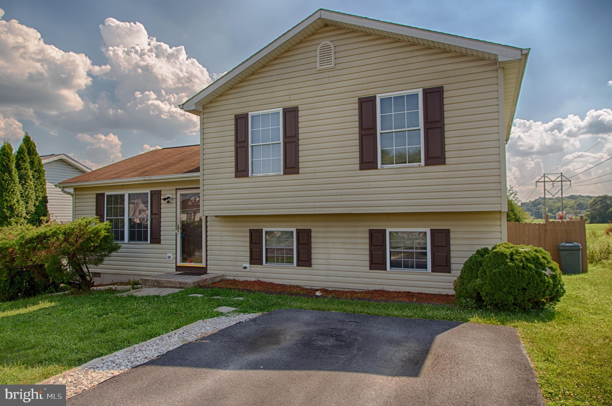 WILDFLOWER RIDGE - Residential