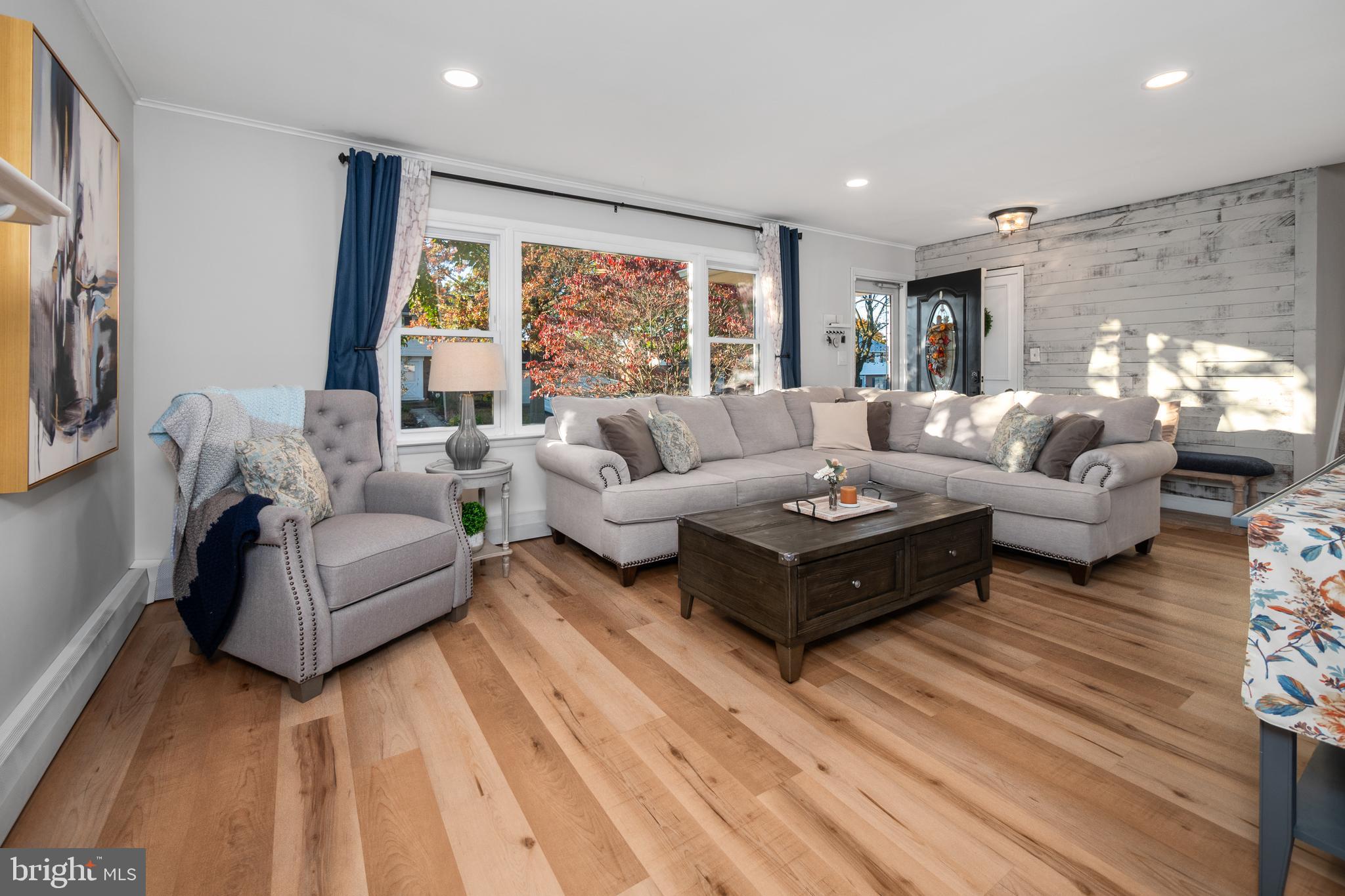 1428 SHELBOURNE DRIVE