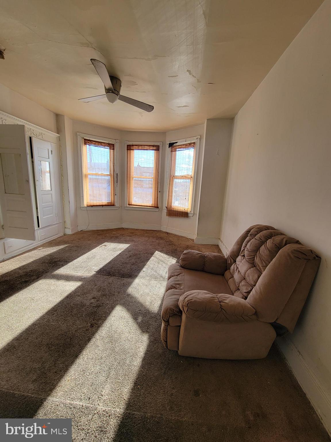 2400 SOUTH - Residential