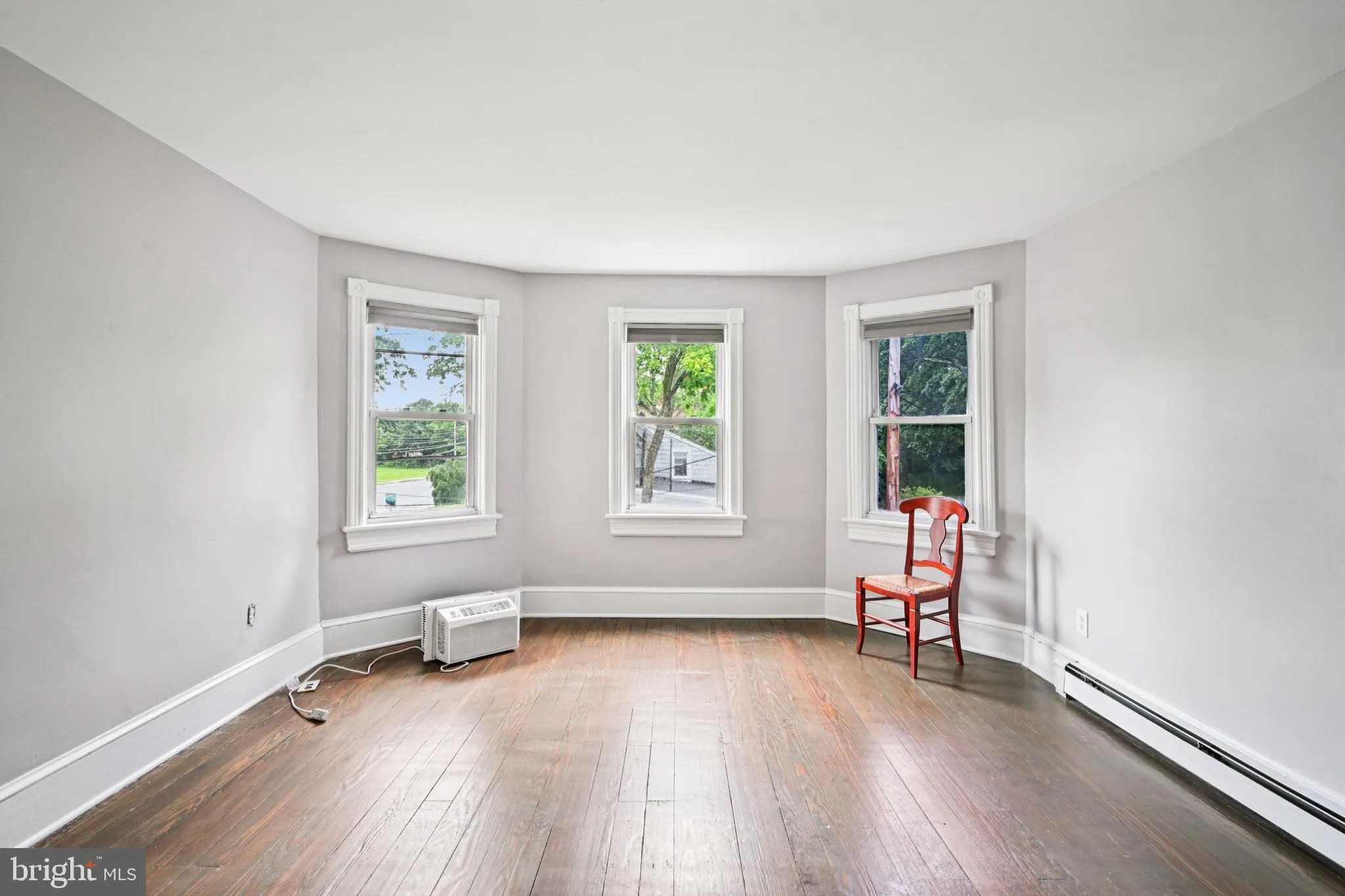 Glassboro, New Jersey 08028, United States, 5 Bedrooms Bedrooms, ,2 BathroomsBathrooms,Residential,Active,234779