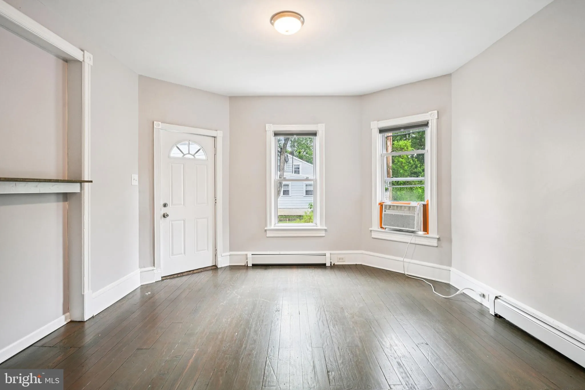 Glassboro, New Jersey 08028, United States, 5 Bedrooms Bedrooms, ,2 BathroomsBathrooms,Residential,Active,234779