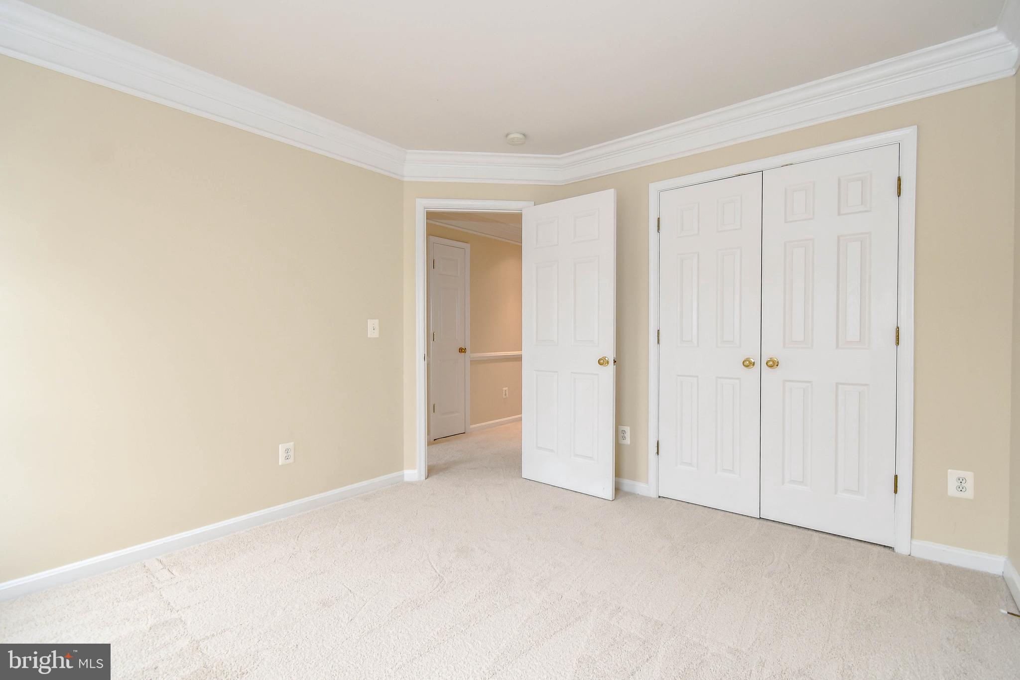 SPRING LAKES - Residential