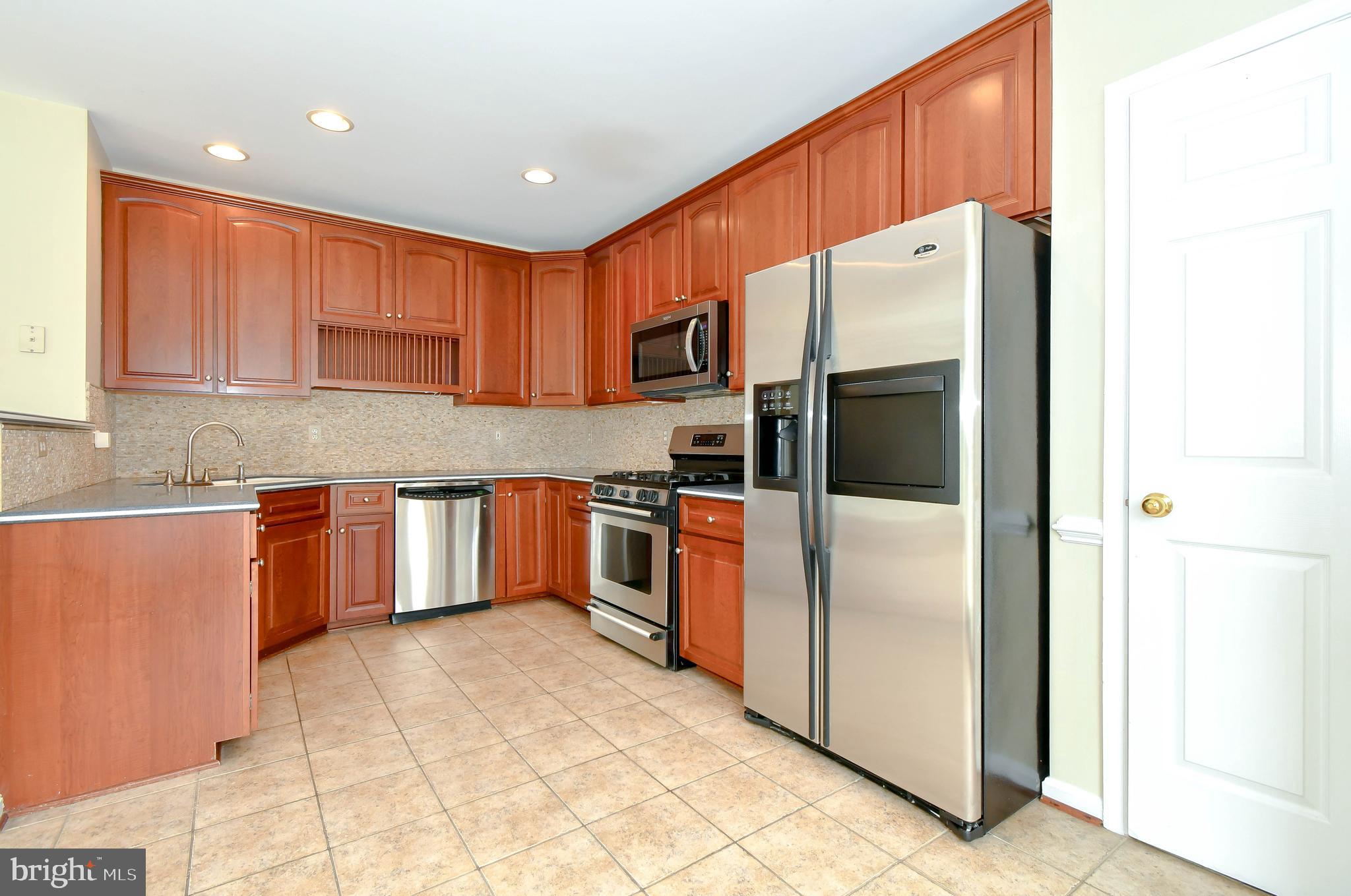 SPRING LAKES - Residential