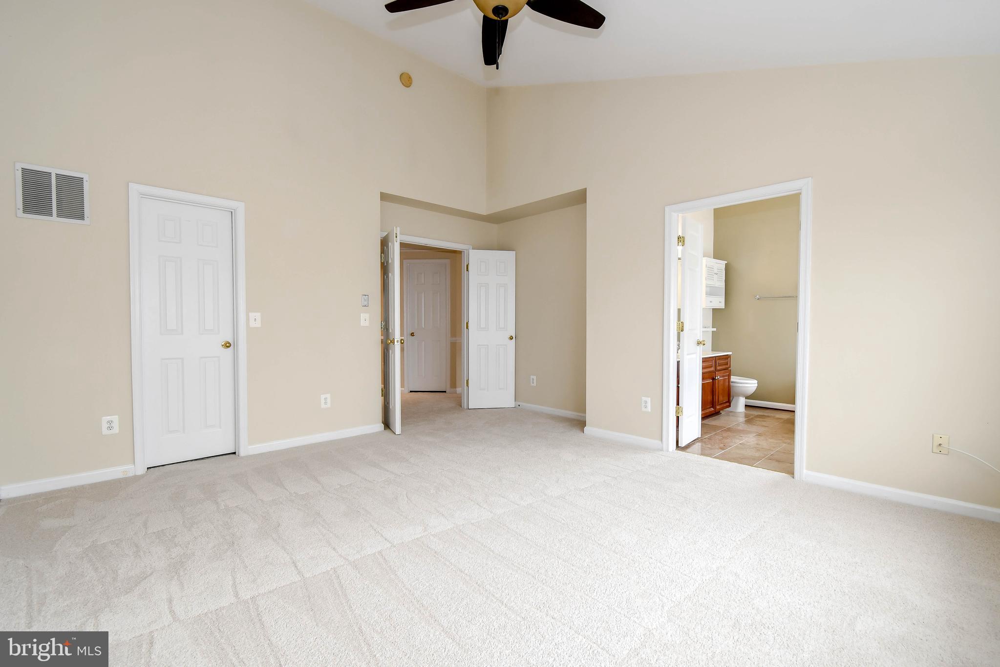 SPRING LAKES - Residential