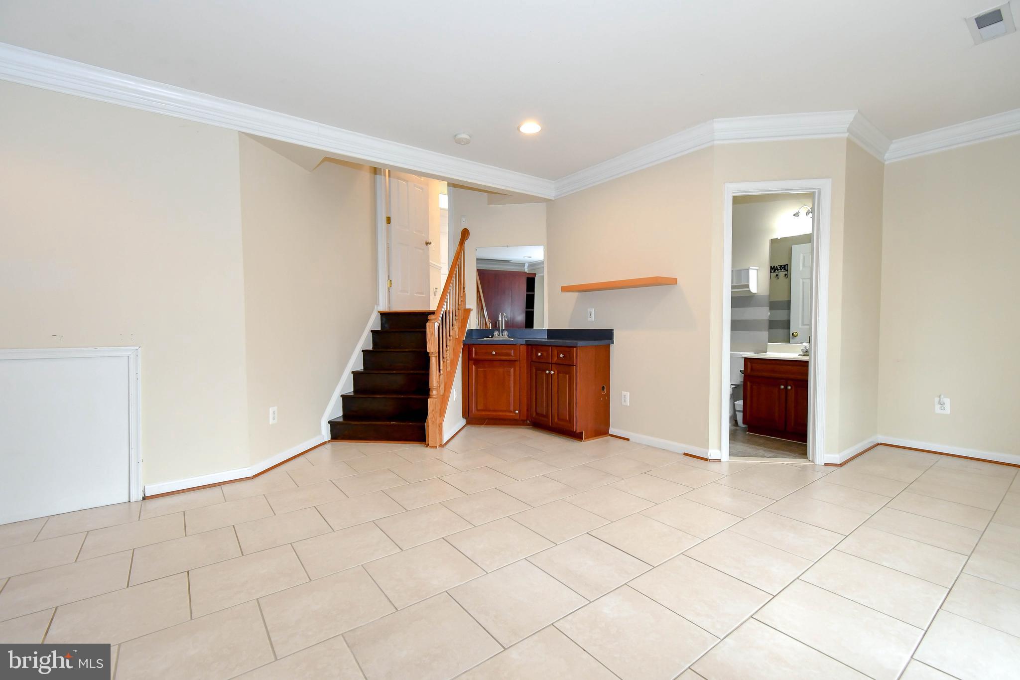 SPRING LAKES - Residential