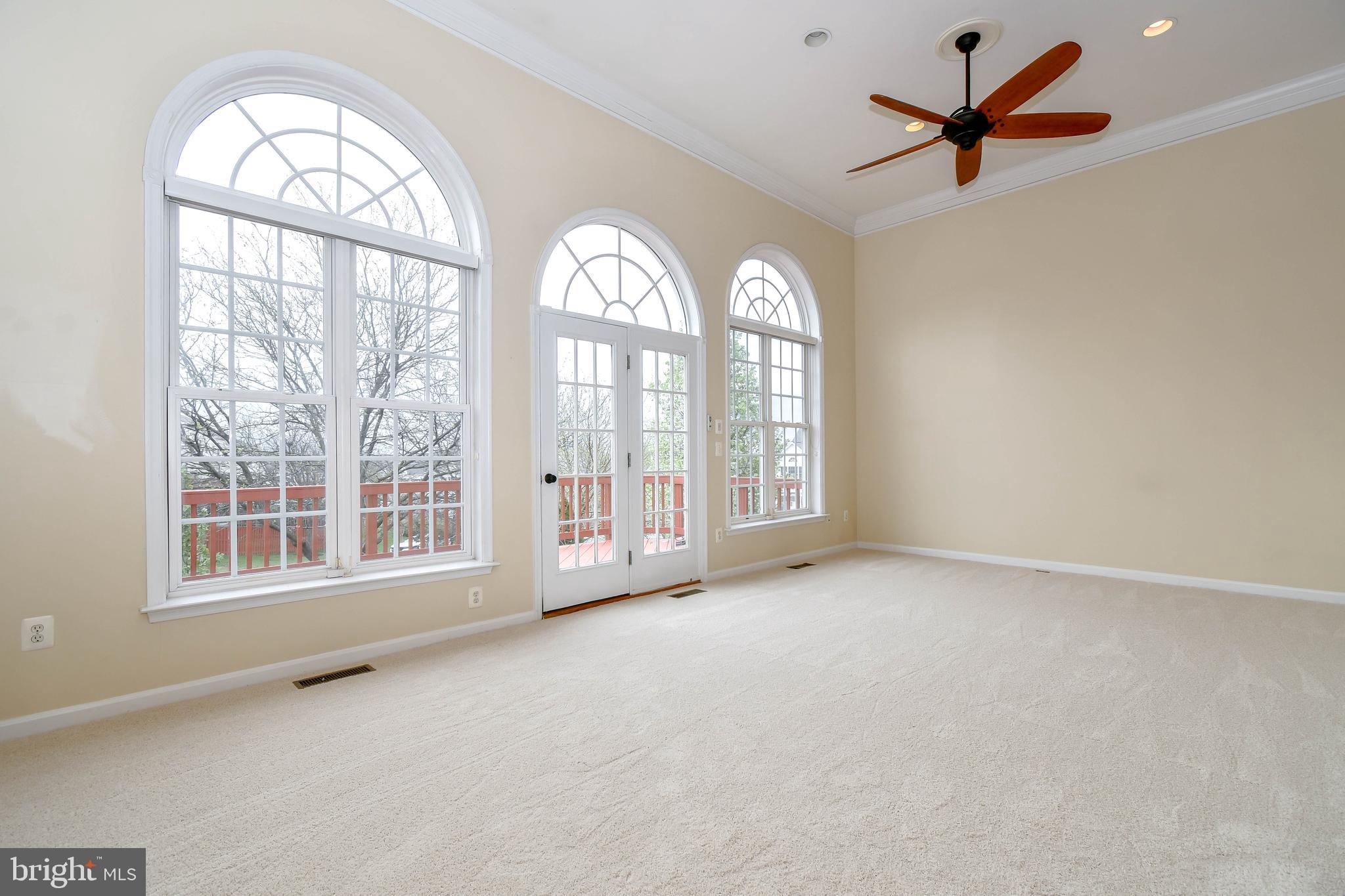 SPRING LAKES - Residential