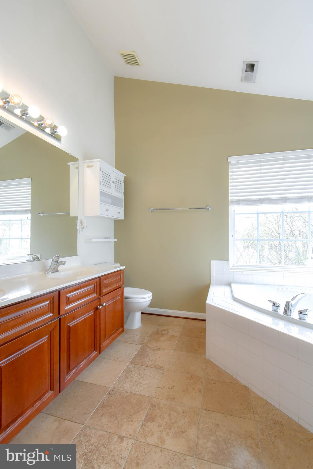 SPRING LAKES - Residential