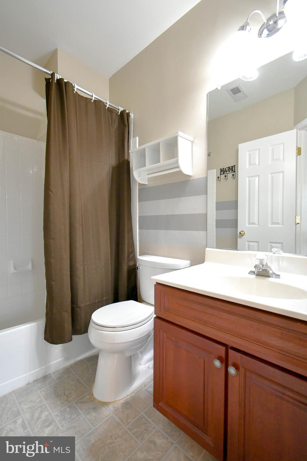 SPRING LAKES - Residential