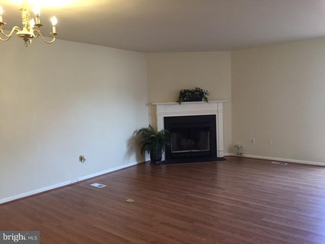 CARDINAL KNOLLS - Residential Lease