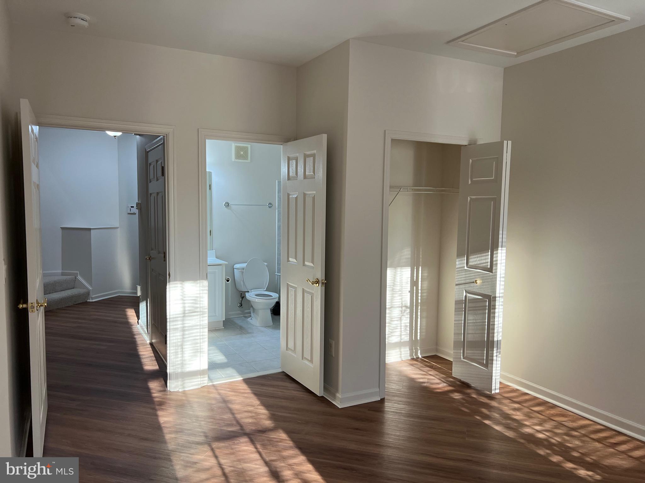 REGENT PARK - Residential Lease