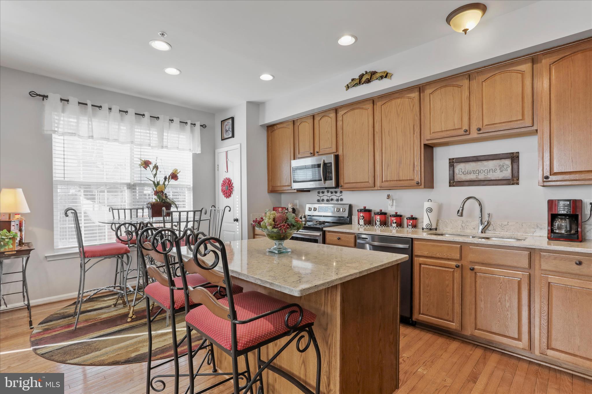 KENSINGTON VILLAS - Residential