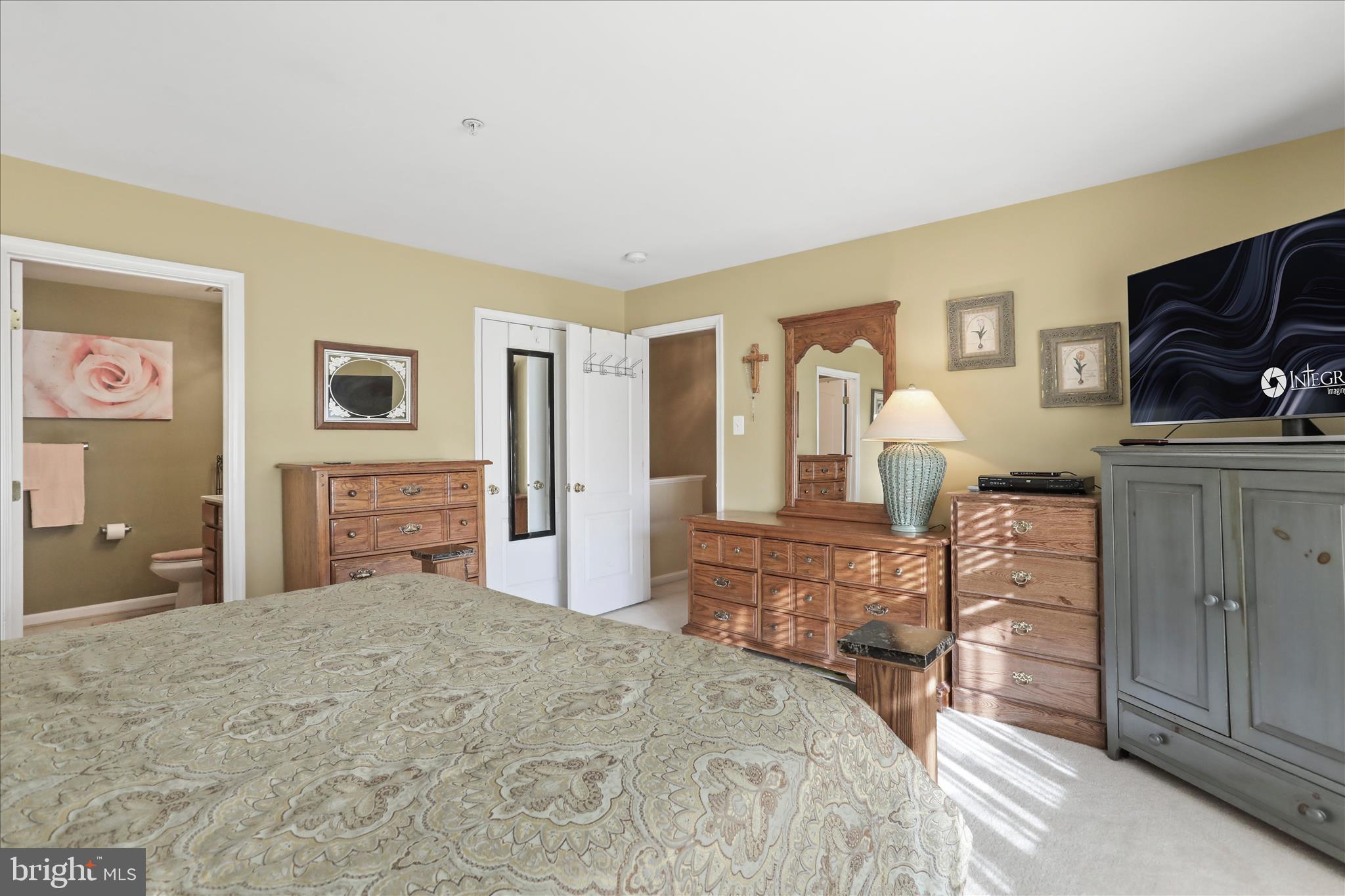 KENSINGTON VILLAS - Residential