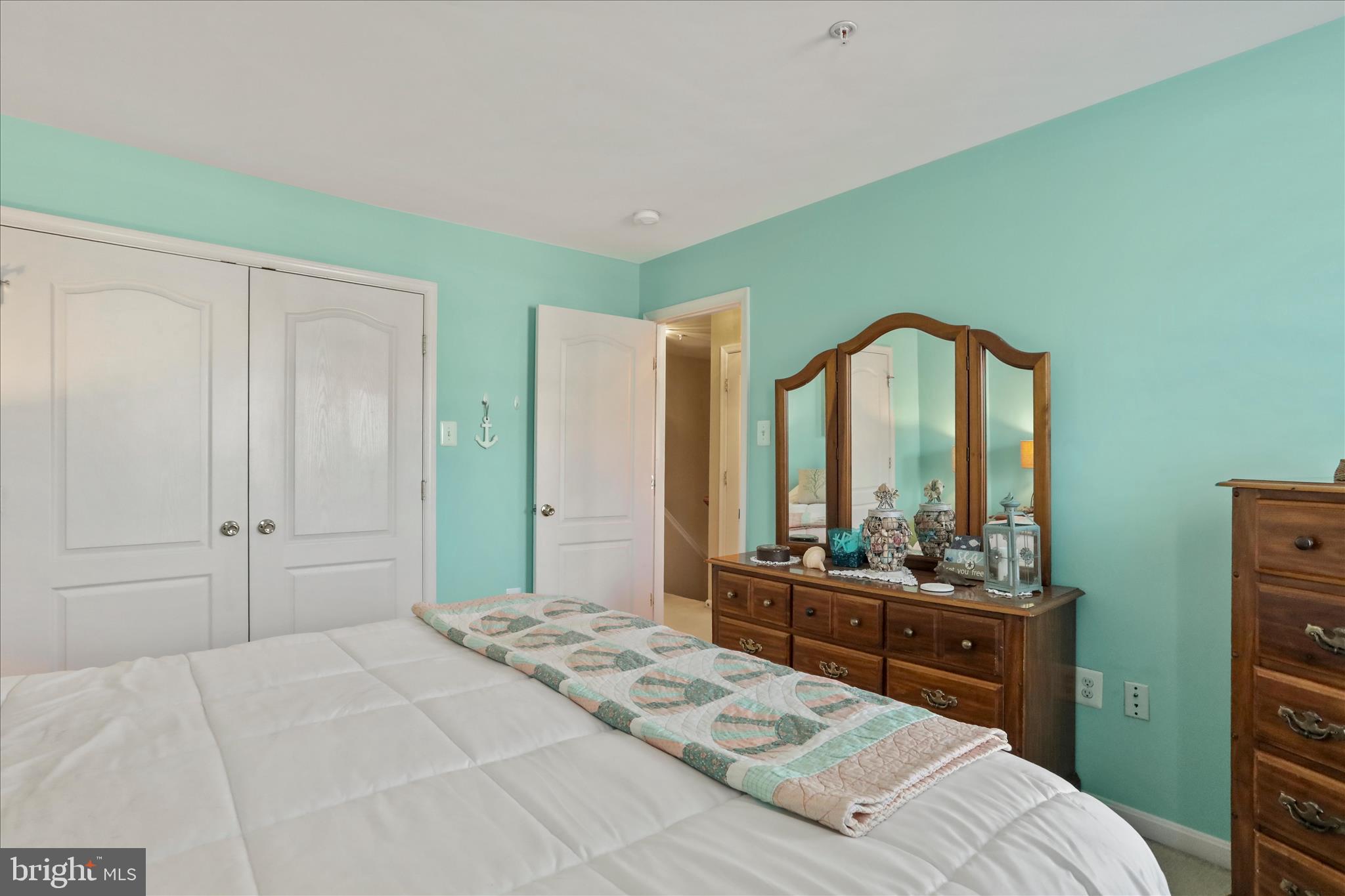 KENSINGTON VILLAS - Residential