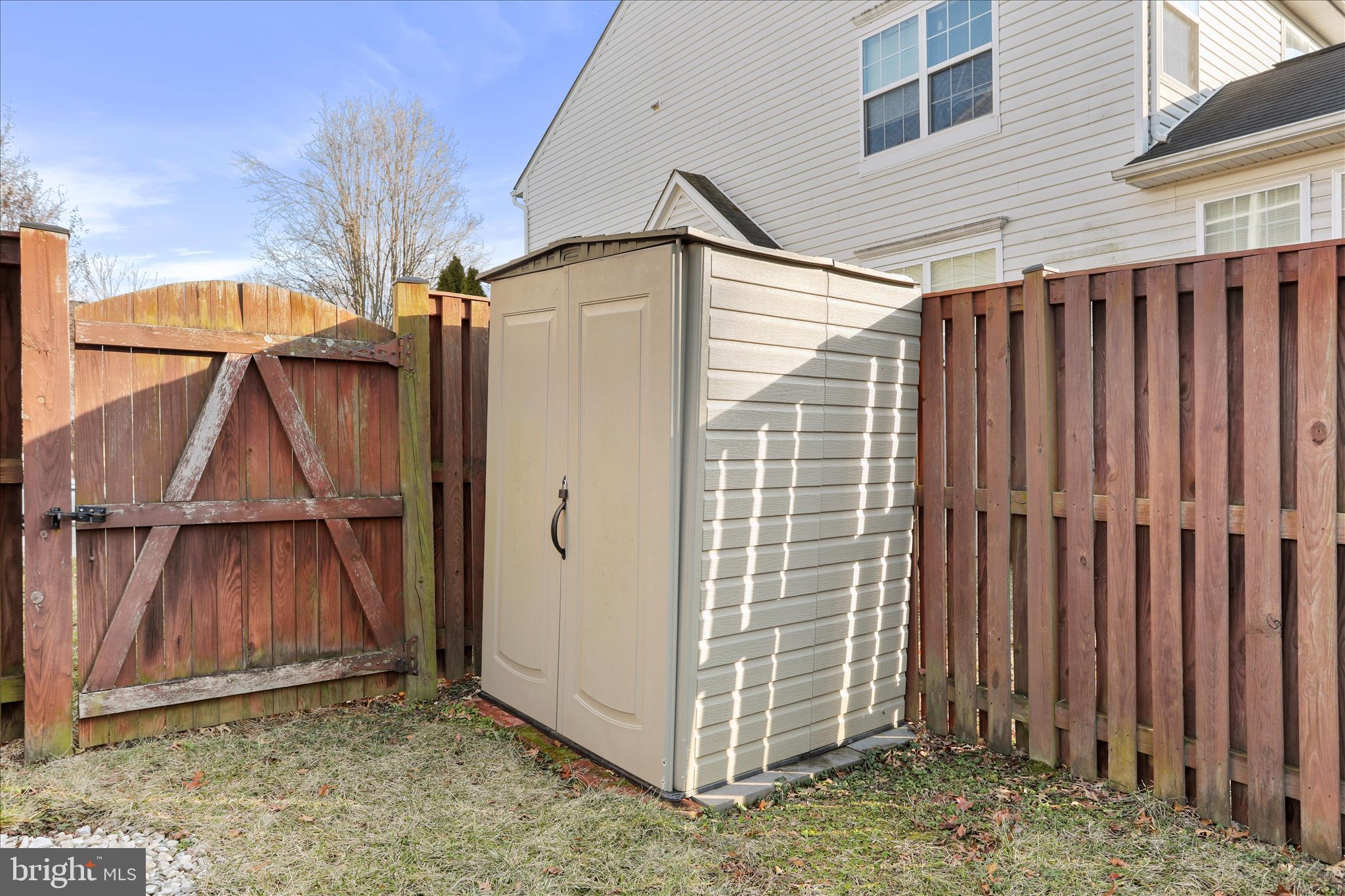 KENSINGTON VILLAS - Residential